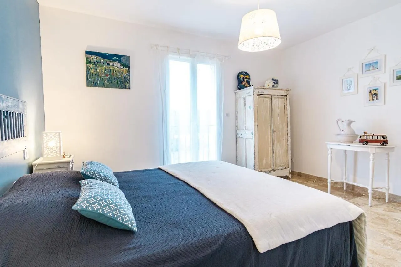 Stunning House On The Edge Of The Luberon Villa Cheval-Blanc Holiday home